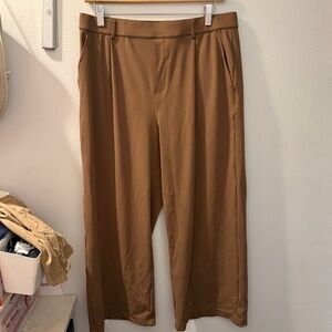 HALARA Chic Tan Trousers